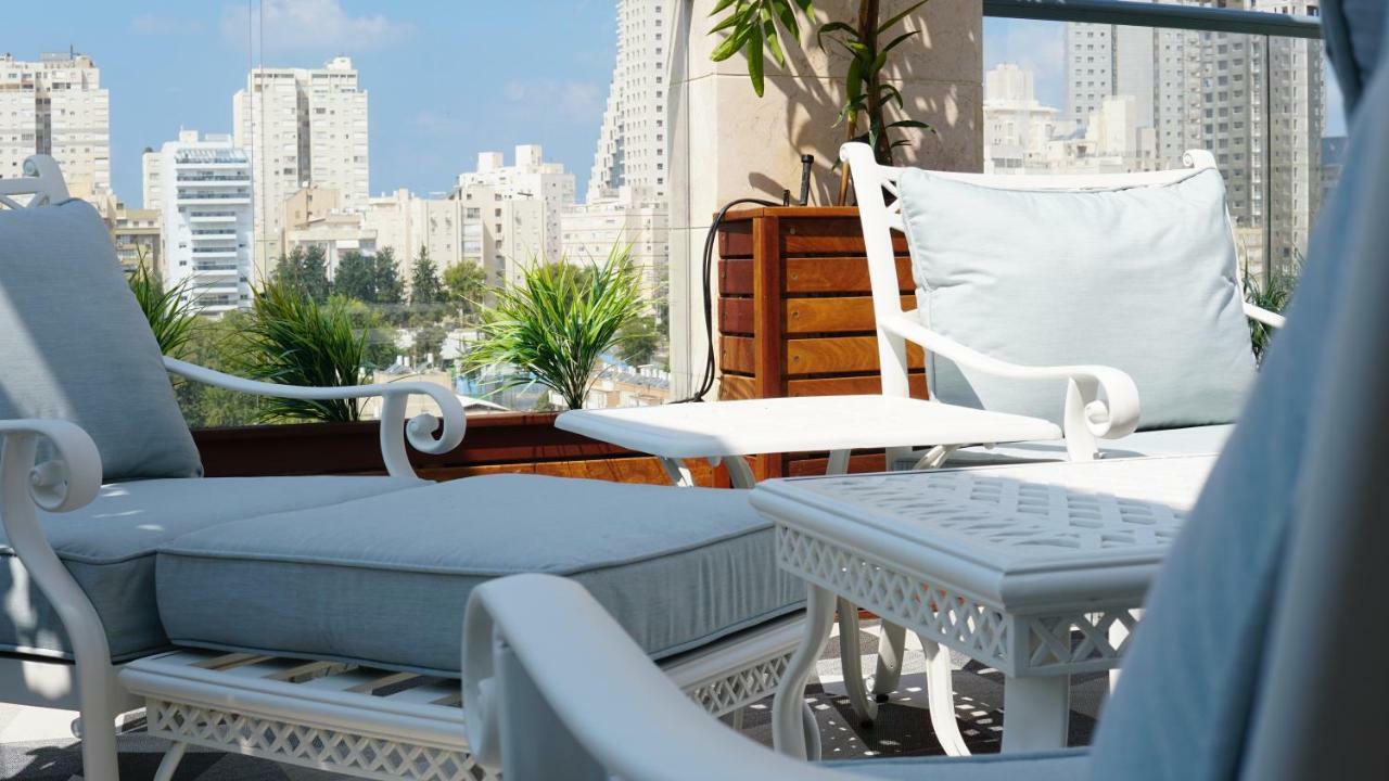 Luxury Rooftop Apartment In Netanya Exterior foto