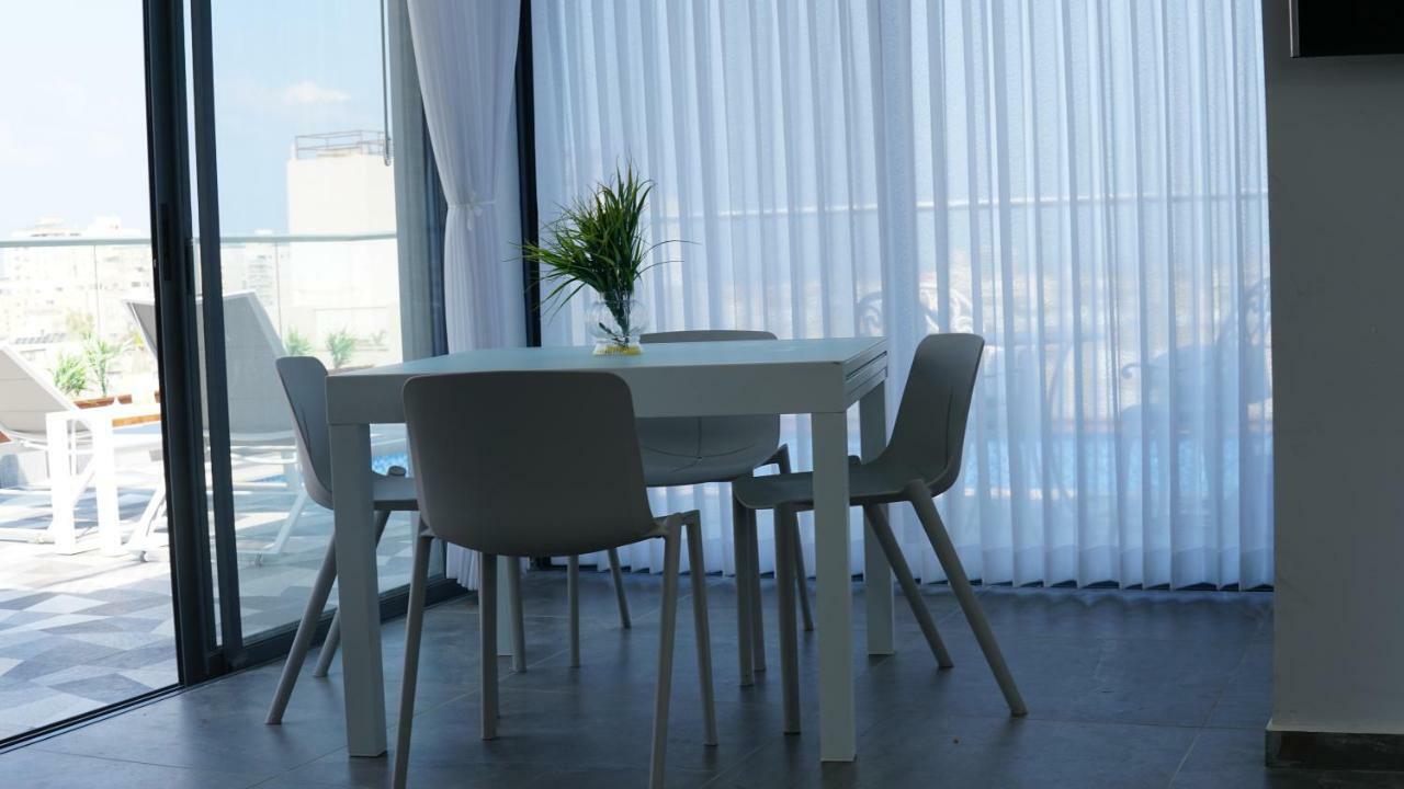 Luxury Rooftop Apartment In Netanya Exterior foto